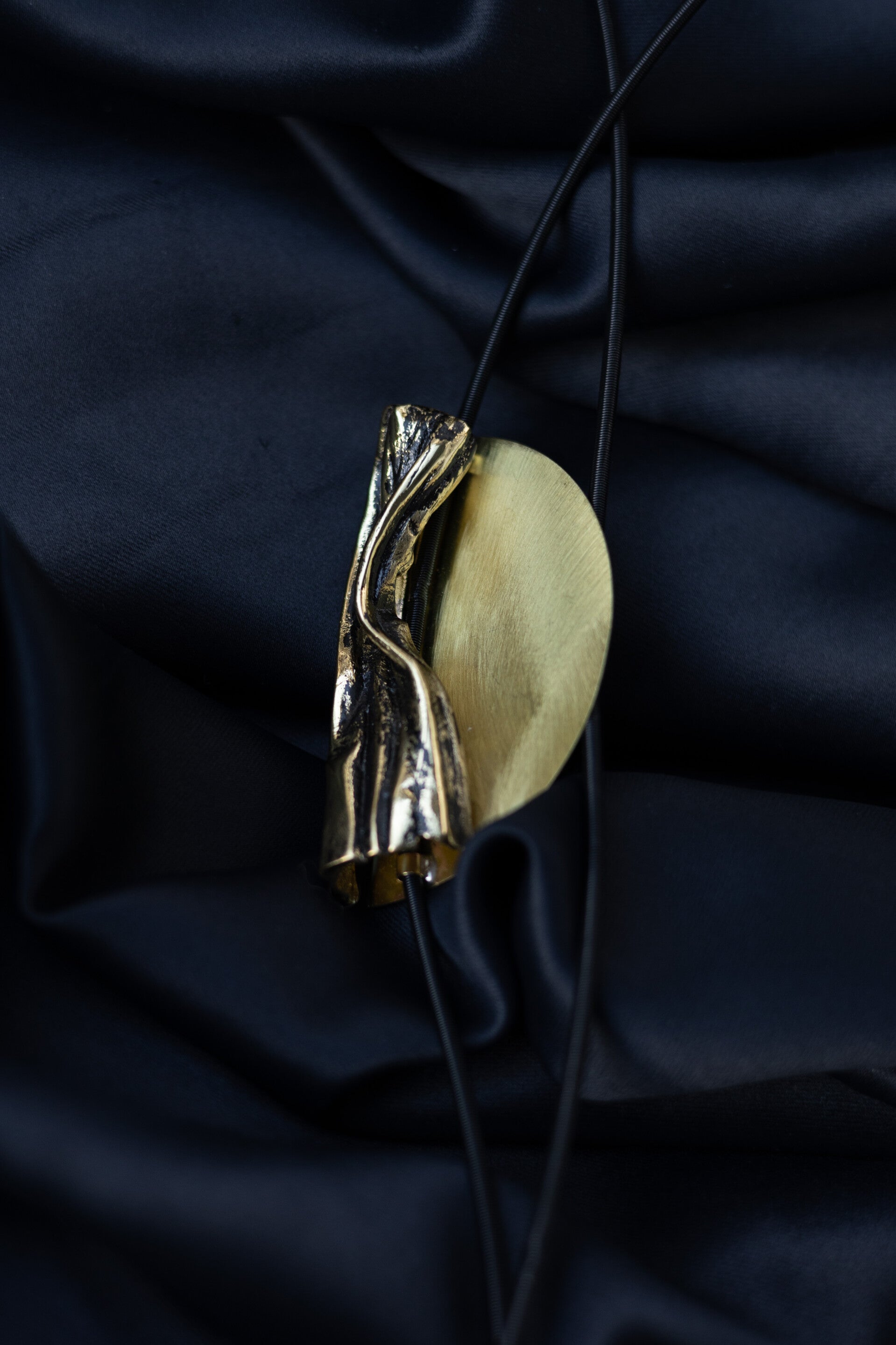 Pendentif — Feuille (variation)