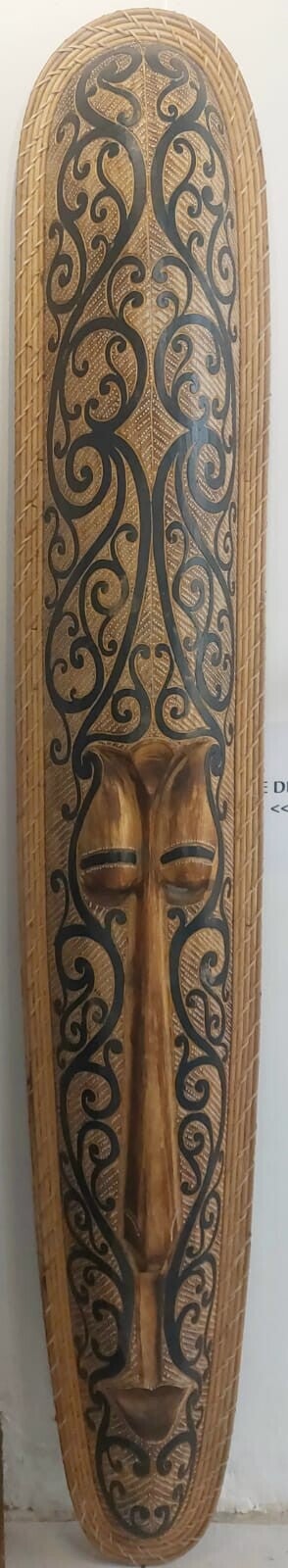 Masque mural — Bois sculpté